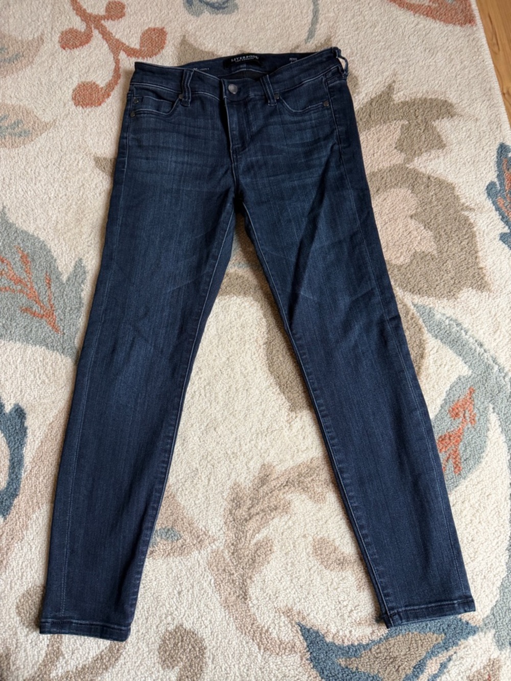 Dark Wash Women's Skinny Jeans - Liverpool